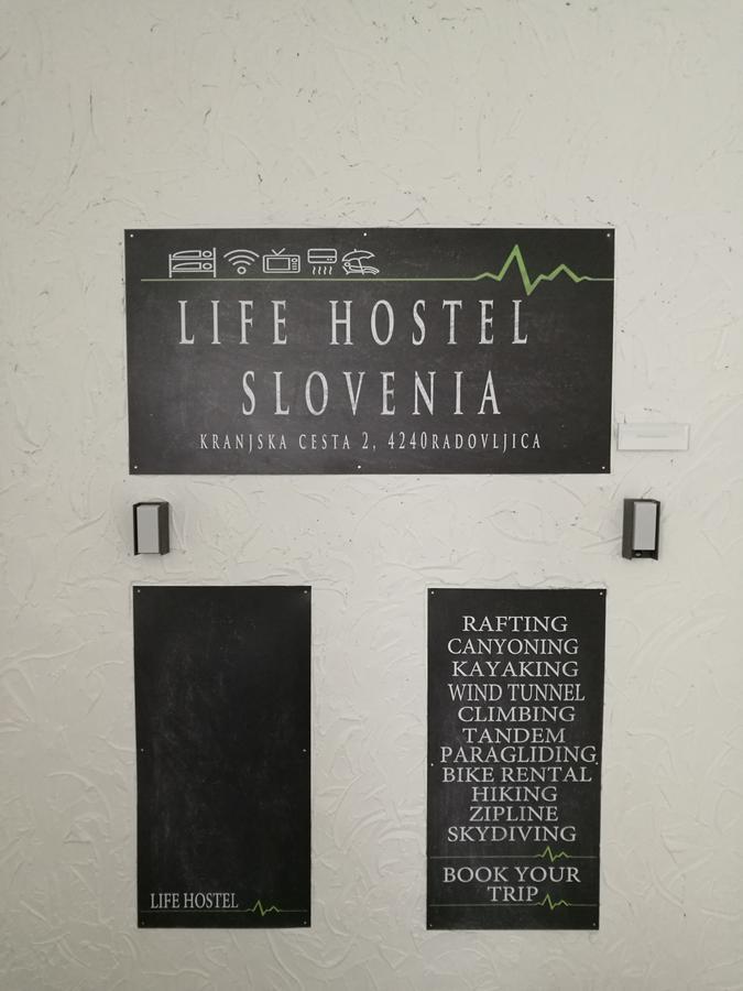 Life Hostel Slovenia Радовлиця Екстер'єр фото